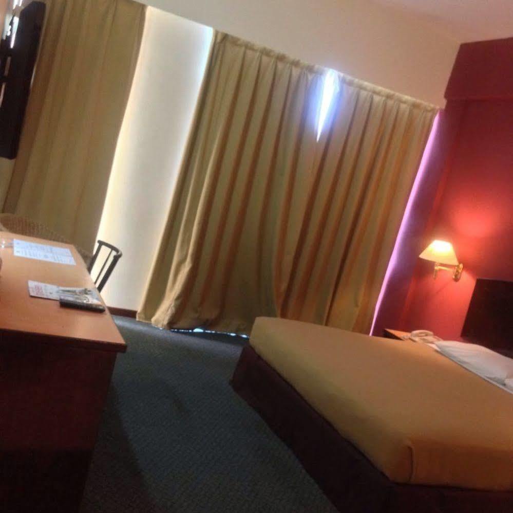 Hotel Caliber Kuala Lumpur Zewnętrze zdjęcie